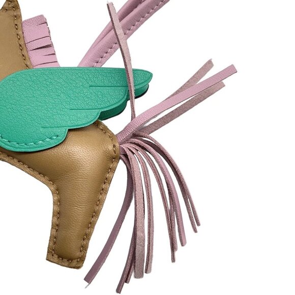 HERMES Rodeo Pegasus Bag Charm Size PM Lambskin Chai/Mauve Sylvestre/Menthe - Picture 9 of 10